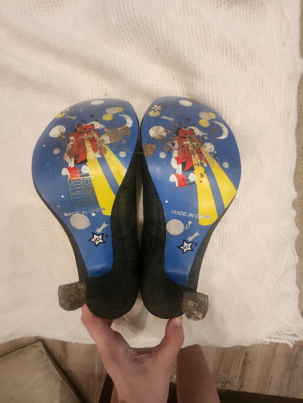 Irregular Choice Black Glitter Round-Toe Pumps Sz 9 - Picture 3 of 5